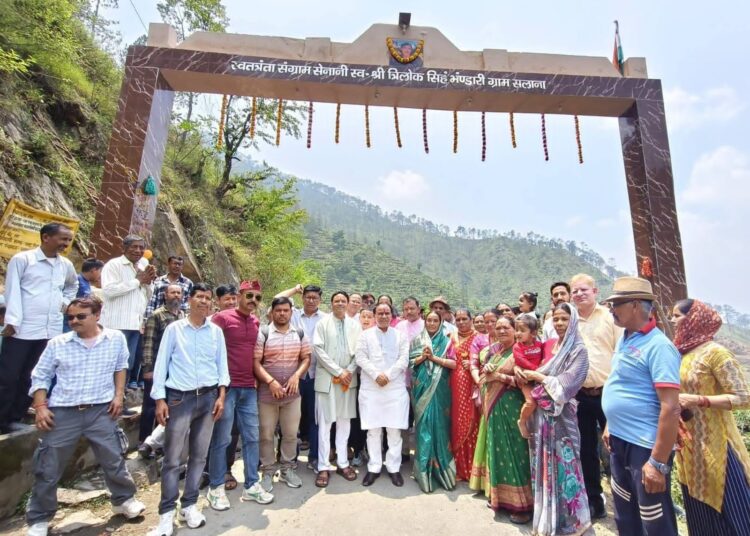 कैबिनेट मंत्री डॉ.धन सिंह रावत ने विभिन्न विकास कार्यों का किया शिलान्यास एवं लोकार्पण