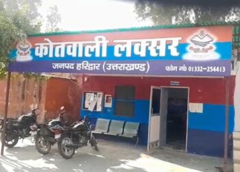 अवैध चाकुओं के साथ दो युवक गिरफ्तार, बड़ी वारदात की फिराक में थे आरोपी