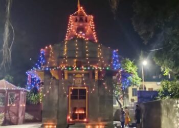 सावन के तीसरे सोमवार और नाग पंचमी पर श्रीनगर बद्रीनाथ मठ-लक्ष्मी नारायण मंदिर में होगा 21 फलों के रस से दिव्य रुद्राभिषेक