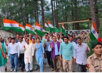 हर घर तिरंगा से राष्ट्रभक्ति का संदेश-थलीसैंण क्षेत्र में निकली भव्य तिरंगा यात्रा
