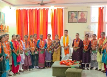 रानीहाट-सिरोला में भाजपा को मिली मातृशक्ति की ताकत-70 से अधिक महिलाओं ने थामा कमल का दामन