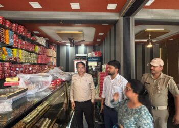 रक्षाबंधन पर देवप्रयाग में उमड़ा बहनों का स्नेह-विधायक विनोद कंडारी की कलाई पर सजी राखियां,आशीर्वाद से अभिभूत हुए विधायक