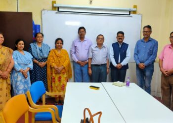 कविता कारवां में गूंजा-साहित्य काव्य रसिकों की महफिल