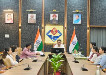 रिजर्व लैंड बैंक को जल्द अपडेट करें-डीएम