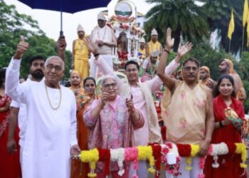 टीएमयू कैंपस में दिव्यघोष के बीच निकली भव्य और दिव्य श्रीजी की रथ यात्रा