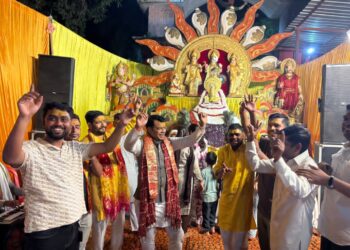 रमपुरा श्री खाटू श्याम दरबार में उमड़ा आस्था का सैलाब, विधायक शिव अरोरा ने ज्योत प्रज्वलित कर बाबा के चरणों में लगाई हाजिरी